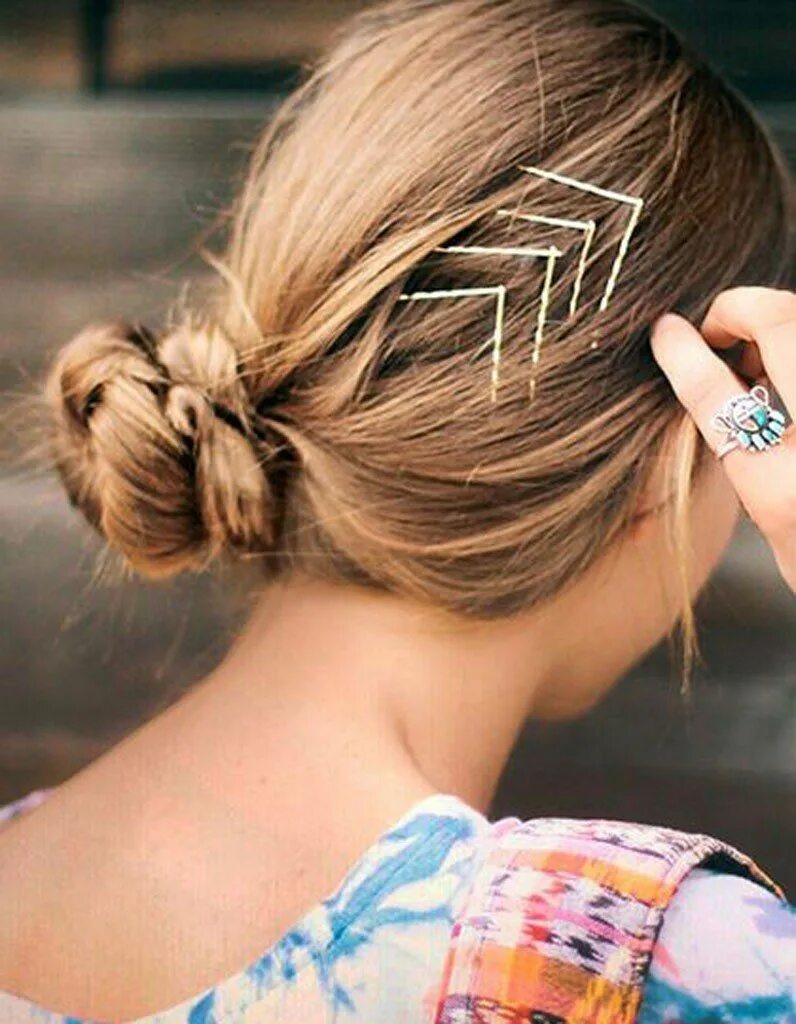 Прическа на длинные волосы с невидимками 17 Peinados sencillos para dominar tu cabello Hair styles, Bobby pin hairstyles,