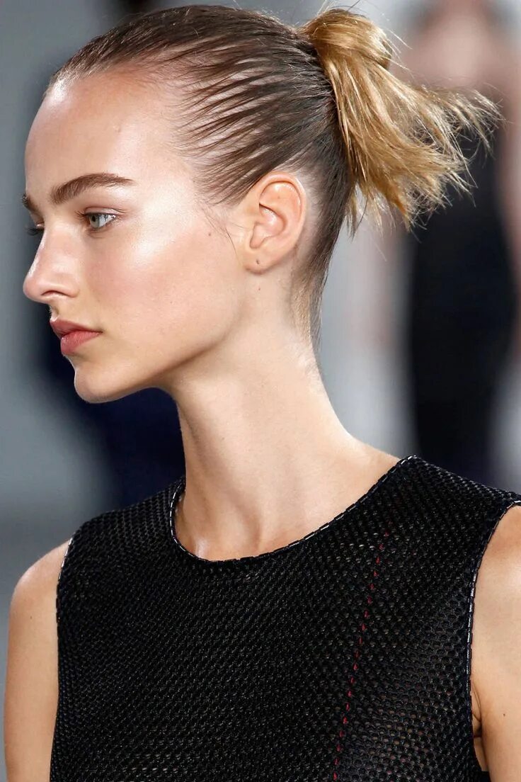 Прическа на грязные волосы The Best Beauty Looks From New York: Spring 2015 Wet look hair, Runway beauty, R