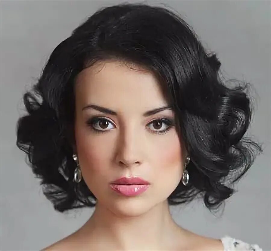 Прическа на каре без челки на торжество Short Hairstyles for Weddings 2014 Short wedding hair, Vintage hairstyles, Weddi