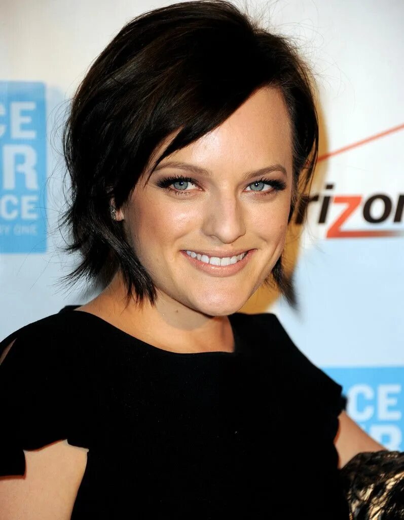 Прическа на короткие лоб волосы Elisabeth Moss Bob Celebrity short hair, Hair styles 2014, Short hair styles 201