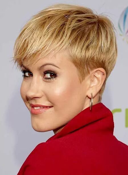 Прическа на короткие редкие 20 Long Pixie Hairstyles Short hair styles pixie, Very short hair, Short hair st