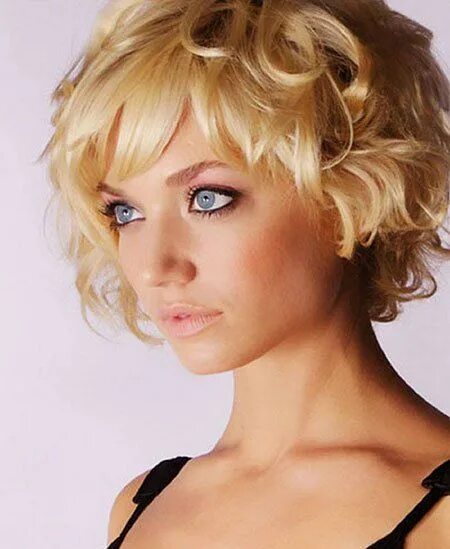 Прическа на короткие волосы фото с челкой Great Short Curly Haircut Ideas for Round Faces - Hairstyle Fix Short curly bob 