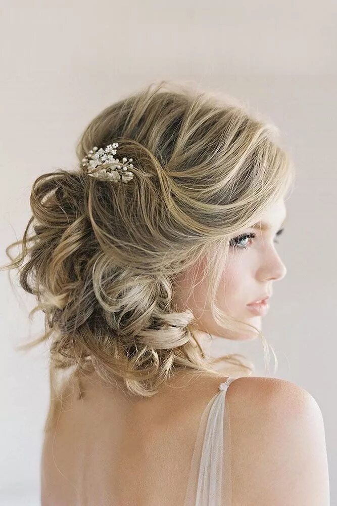 Прическа на короткие волосы на свадьбу гостье Wedding Hairstyles For Short Hair 2023 Guide & Expert Tips Short wedding hair, S