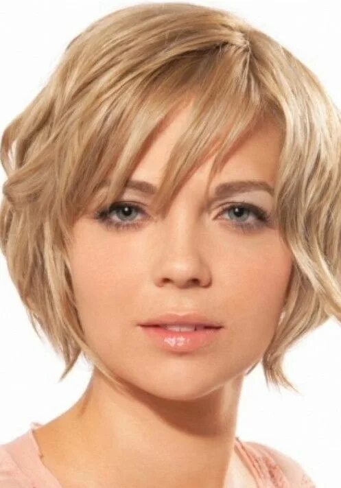 Прическа на короткие волосы овальное лицо Short Wavy Hairstyles for 2014 - Sleek Short Hair - Pretty Designs Прически, Жен