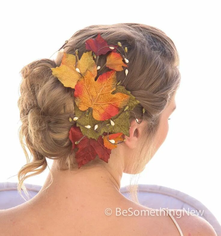 Прическа на осенний бал для девочек Afbeeldingsresultaat voor autumn leaves hair piece Fall wedding hairstyles, Autu