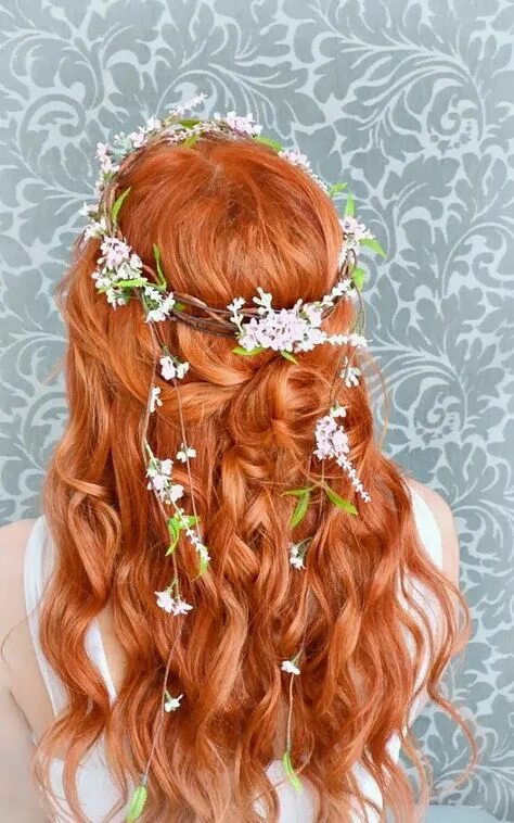 Прическа на рыжие волосы Beautiful Flower Accessories for Red Hair