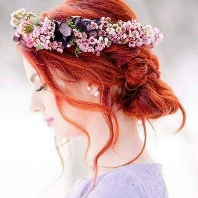 #shorthairstyles #schoolhairstyles in 2020 Redhead hairstyles, Red hair updo, Ha