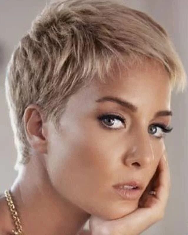 Прическа на совсем короткие волосы Pin on cortes de pelo mary Short blonde hair, Super short hair, Hairstyles hairc