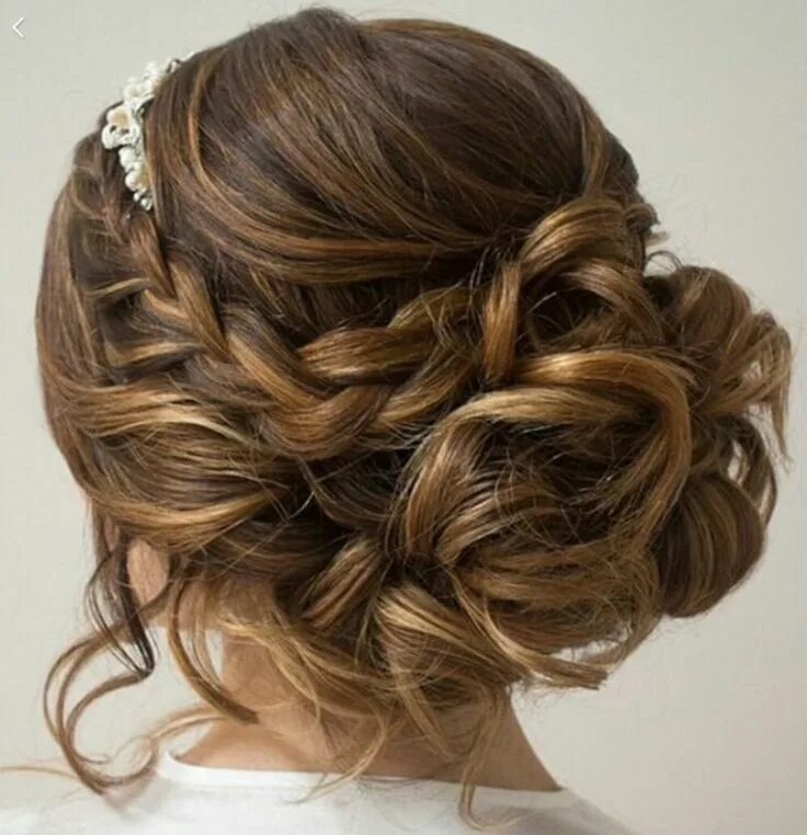 Прическа на средние волосы 11 класс Pin on Graduation Long hair styles, Wedding hairstyles, Hair inspiration