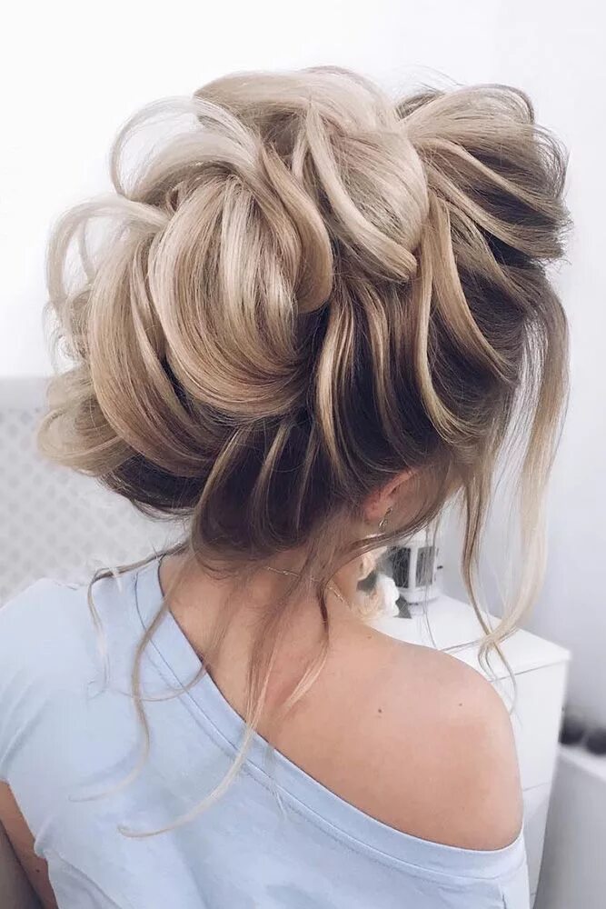 Прическа на средние волосы 2024 пучок Wedding Updos For Medium Hair 2024 Guide: 70+ Best Looks Up dos for medium hair,