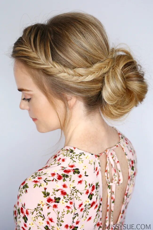 Прическа на средние волосы 6 класс fishtail-braid-bun-hairstyle Braided bun hairstyles, Fish tail braid, Long hair 