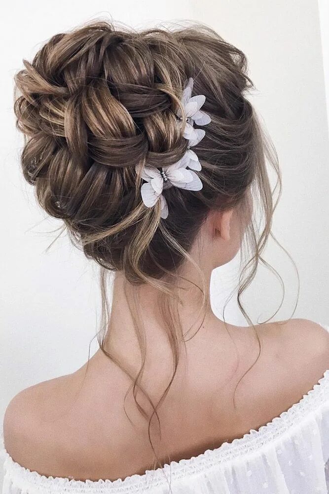 Прическа на средние волосы для гостей Wedding Updos For Long Hair 2024 Guide: 40+ Best Looks Long hair wedding updos, 