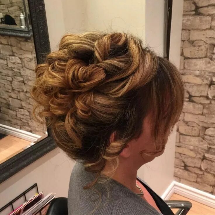 Прическа на средние волосы на юбилей 50 Voluminous Curly Updo with Bangs Hair styles, Mother of the bride hair, Mother o