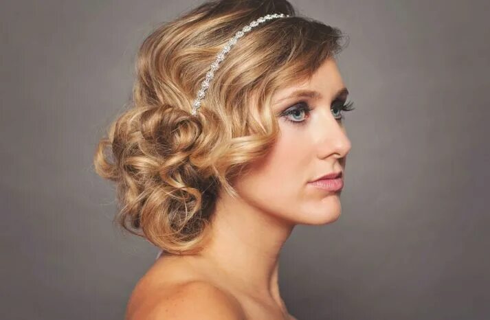 Прическа на средние волосы под 30 Chic + Unique Wedding Updos Classic wedding hair, Wedding hairstyles medium l