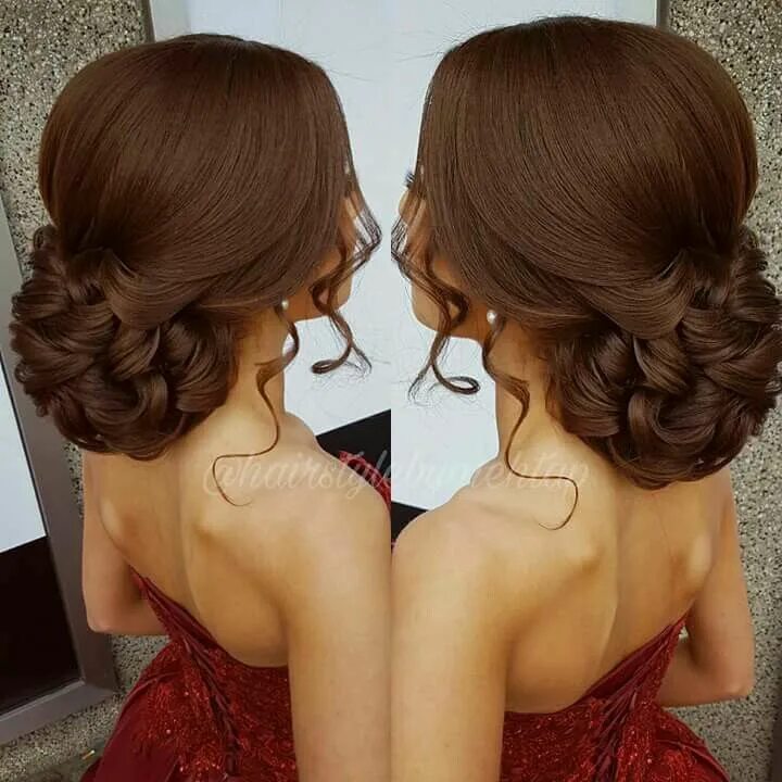 Прическа на средние волосы подружка невесты Pin by Athya on Hair Quince hairstyles, Bridesmaid hair, Bridal hair buns