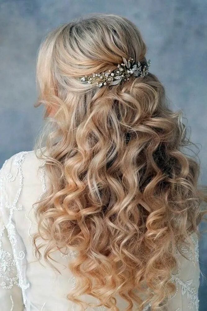 Прическа на свадьбу длинные волосы распущенные Half Up Half Down Wedding Hairstyles: Top Looks + Expert Tips Wedding hair half,