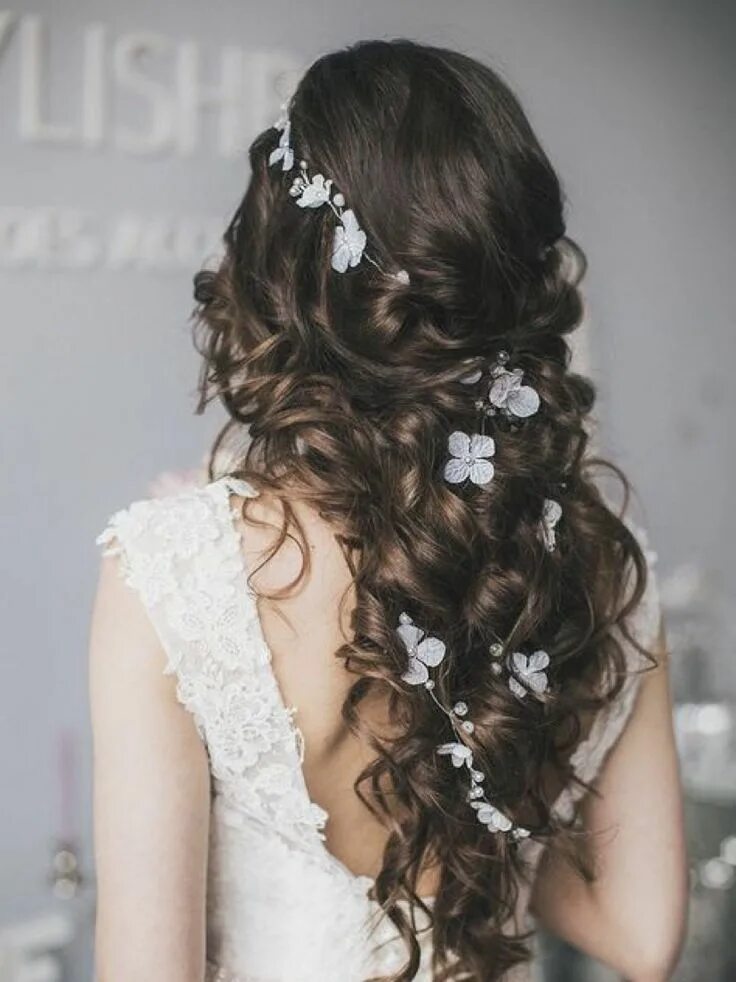 Прическа на свадьбу на длинные волосы Pin on * hair * Bride hairstyles, Hair vine wedding, Wedding hair pieces