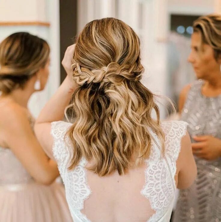 Прическа на свадьбу на длинные волосы подружке Simple wedding hairstyle #simpleweddinghairstyles Dream Wedding Hairstyles in 20