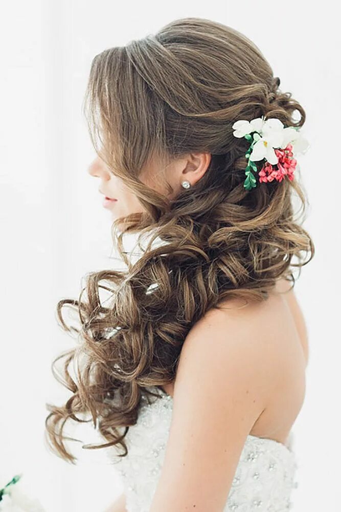 Прическа на свадьбу на длинные волосы подружке Half Up Half Down Wedding Hairstyles: Top Looks + Expert Tips Wedding hairstyles