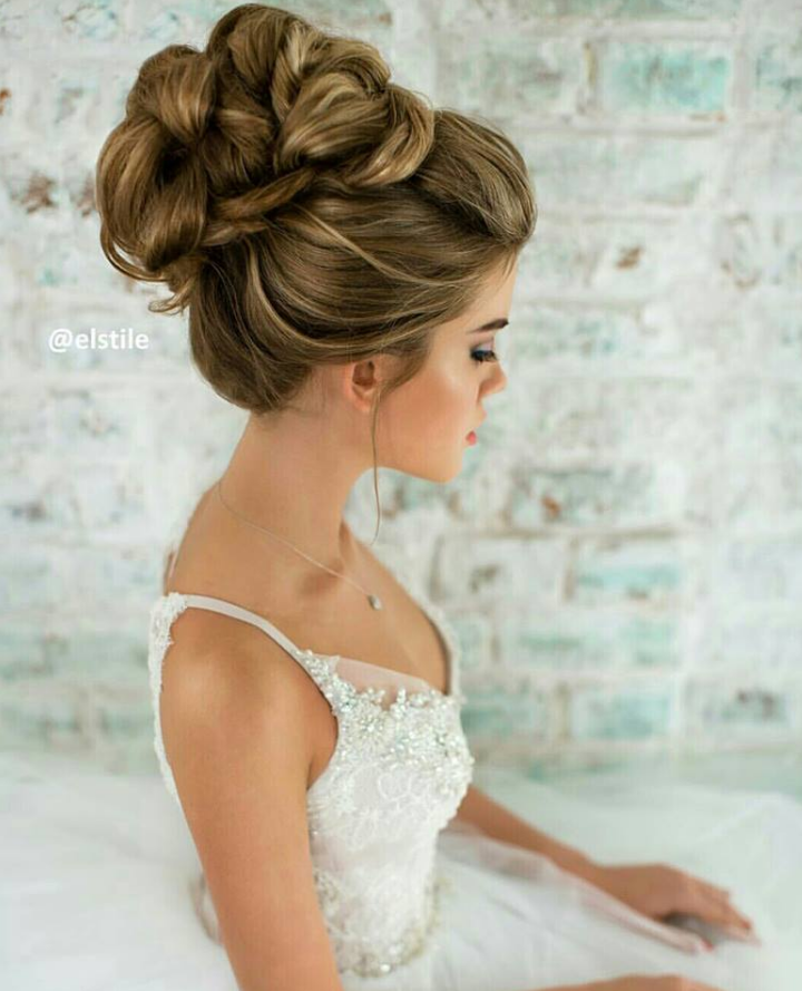 Прическа на свадьбу волосы собраны Pin on peinado Bridal hair updo, Wedding hairstyles, Wedding hair inspiration