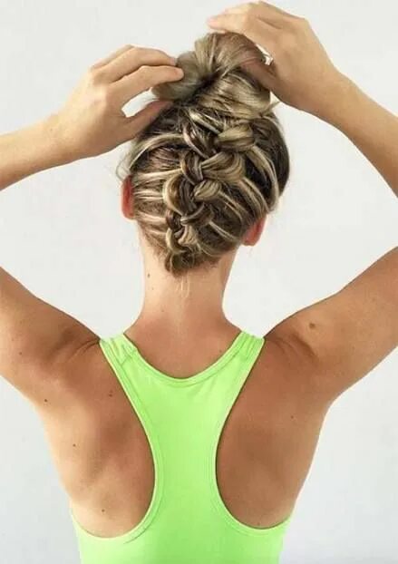 Прическа на тренировку на средние волосы Braids for sports basketball workout hair 31+ ideas Sporty hairstyles, Sports ha