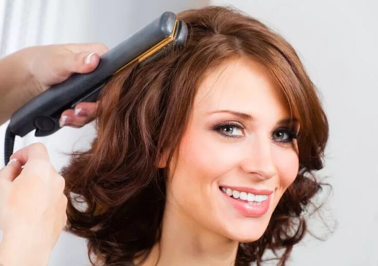 Прическа на утюжок на средние How to Spiral Curl Your Hair With a Flat Iron How to curl your hair, Thicker hai