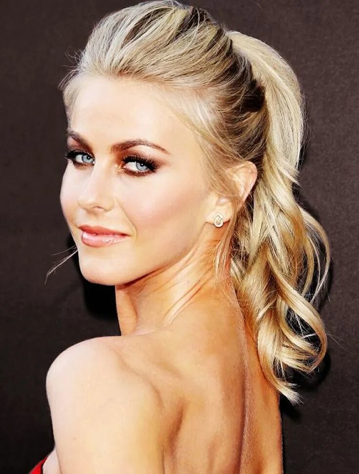 Прическа на вечеринку на средние волосы hairstyles in 2019 Ponytail hairstyles, Curly hair ponytail, Julianne hough hair