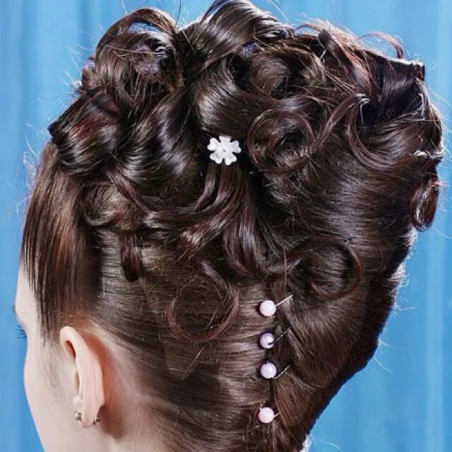 Прическа на волосы на праздник Updo Wedding Hairstyles for Medium Hair - Woman Fashion - NicePriceSell.com Fren