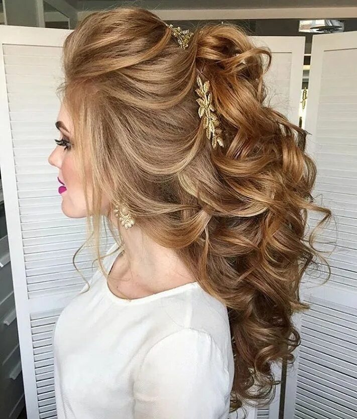 Прическа на юбилей на длинные волосы Beautiful wedding hairstyles down for brides and bridesmaids Hair styles, Cool h