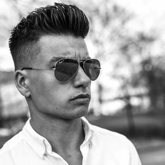 Прическа наверх мужская 10 Best Aviator Sunglasses For Men 2022 - The Finest Feed Taper fade haircut, Me