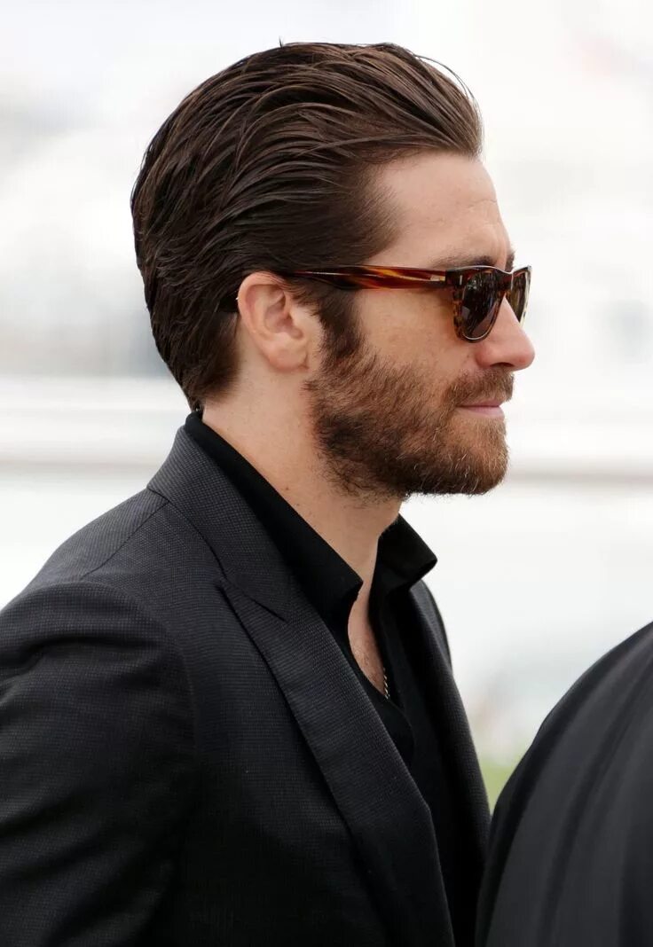 Прическа назад мужская Pin by Anna Ratieva on men Jake gyllenhaal beard, Jake gyllenhaal haircut, Long 