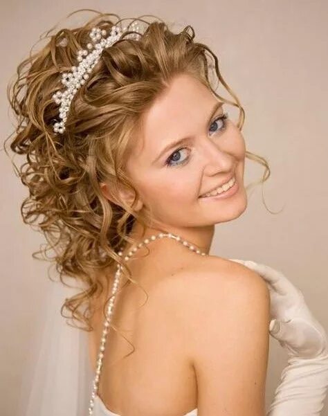 Прическа невесты на среднюю длину love the jewels and waves! Hair styles 2014, Long hair styles, Wedding hairstyle