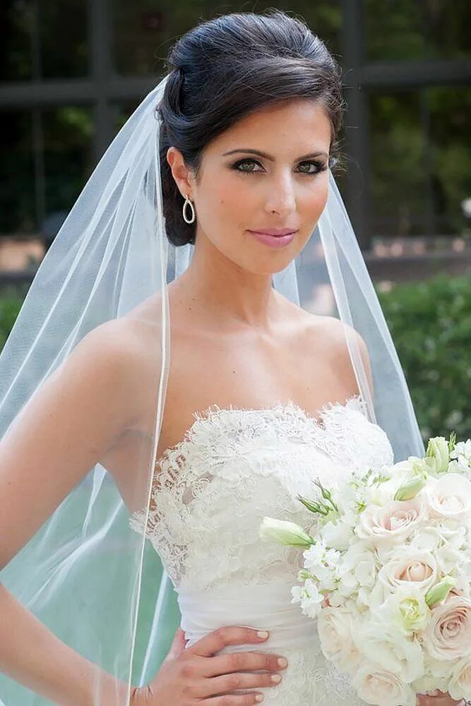 Wedding Hair Trends: 12 Ideas 2024 Guide + Expert Tips Bridal hair veil, Wedding