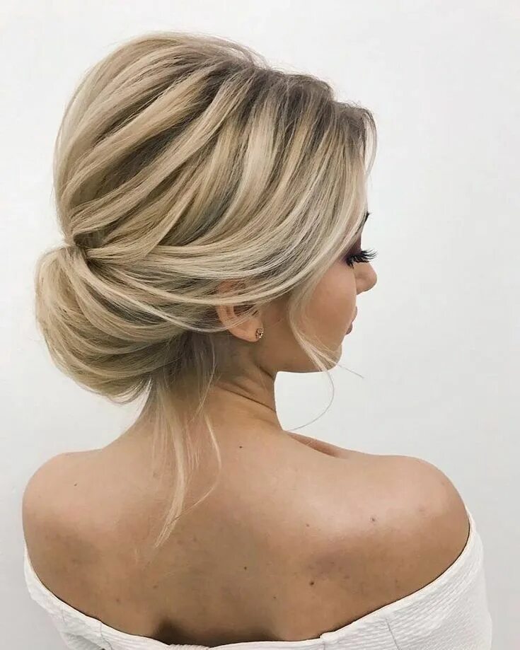 Прическа низкий пучок на средние волосы Beautiful Wedding Updos For Any Bride Looking For A Unique Style Long hair style