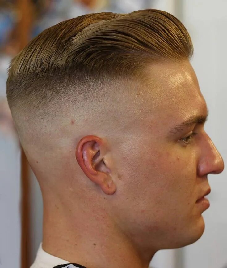 Прическа нулевых мужская High and tight haircut, Fade haircut, Mens hairstyles