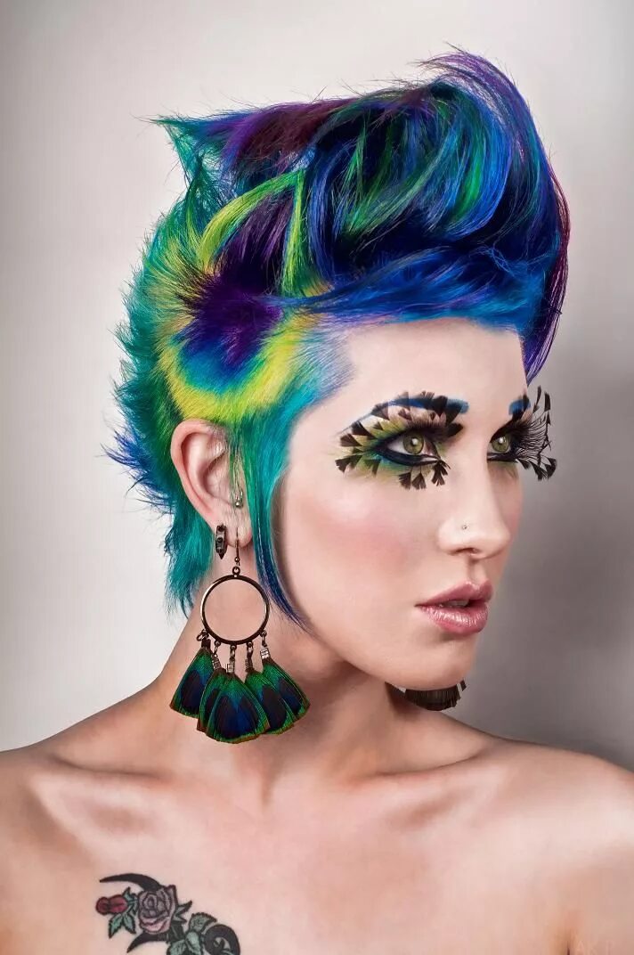 Прическа окраска волос just. wow. Peacock hair, Peacock hair color, Dyed hair