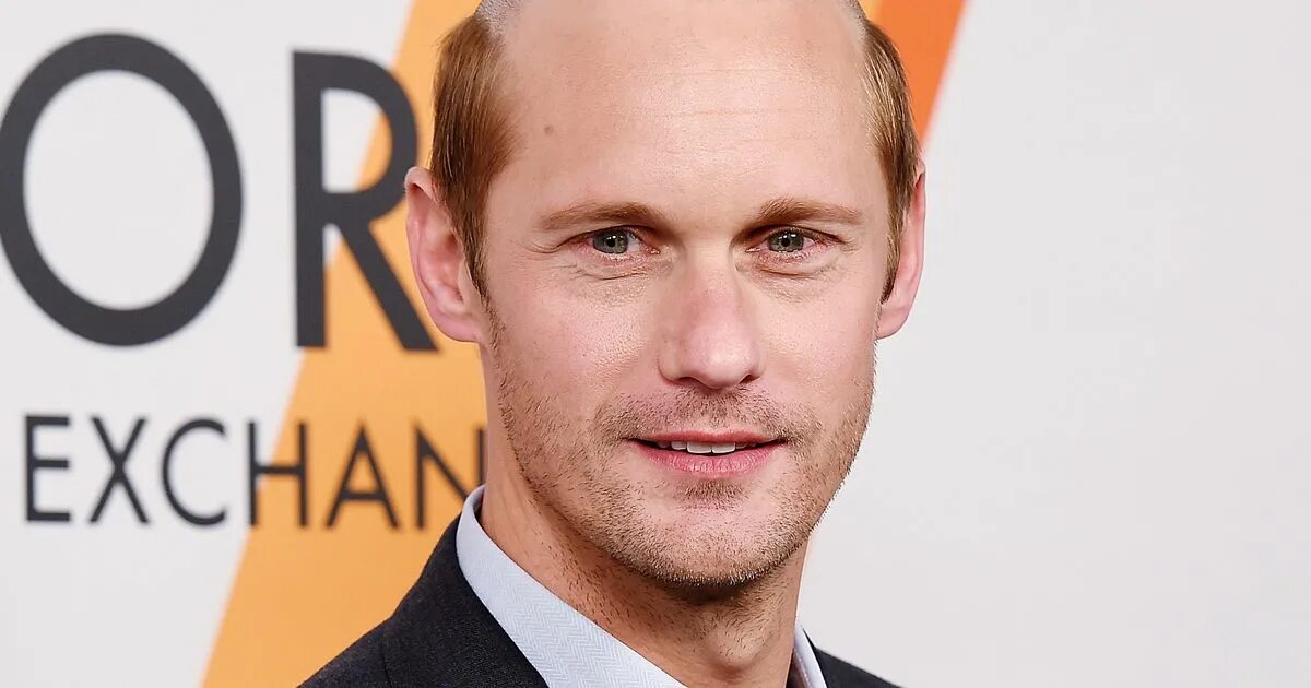 Прическа озеро Alexander Skarsgard Too Beautiful for This Look