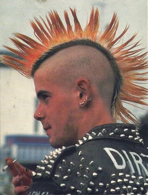 Прическа панка короткая Pin on Ink/Modifications, Punks & Mowawks ☠ Punk guys, Punk rock fashion, Punk h