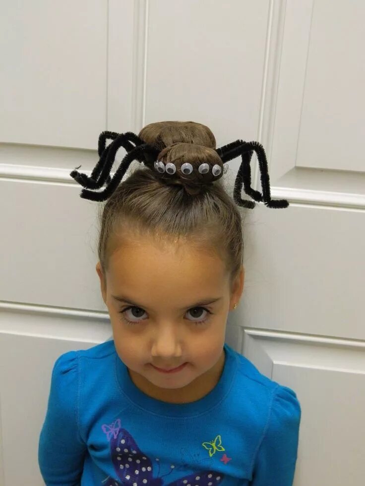 Прическа паучок для девочек peinado araña Halloween hair, Crazy hair days, Wacky hair days