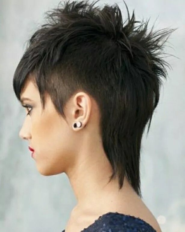 Прическа перед длинный зад короткий Pin on Parrucchiera Trilussa 2 Mullet haircut, Edgy hair, Edgy short hair