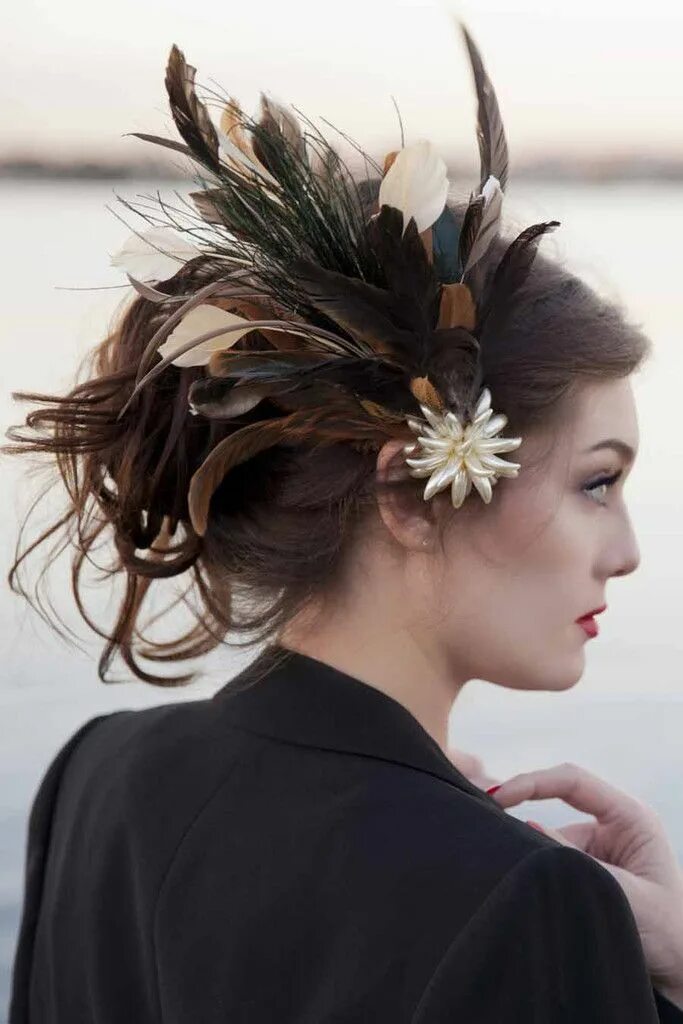 Прическа перья на средние волосы SABINE - The Feathered Head Feather hair pieces, Wedding headpiece, Fascinator