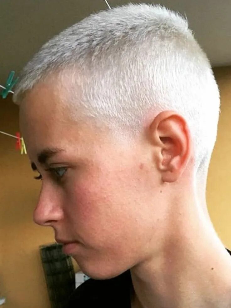 Прическа пиксель для женщины фото Pin by Kapsel voorbeelden en ideeën on Buzz cut kapsels 02 Buzz cut, Super short