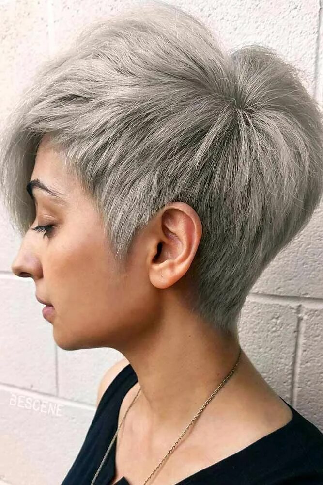 Прическа пиксель фото 27 Cool Ways How To Wear Your Short Grey Hair In 2023 Short grey hair, Short gre