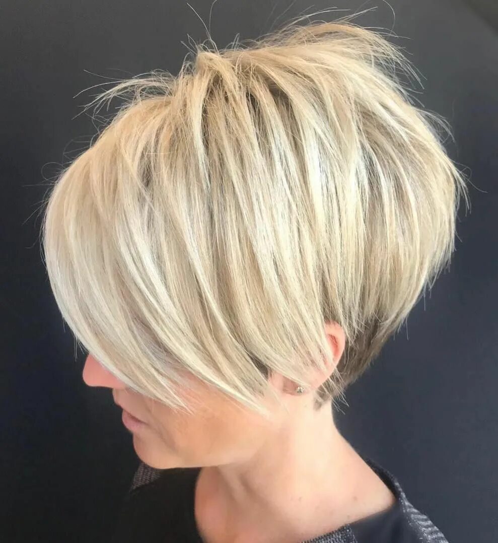 Прическа пикси боб на средние 50 Fresh Pixie Haircuts with Bangs Ideas for 2024 Thick hair styles, Short chopp