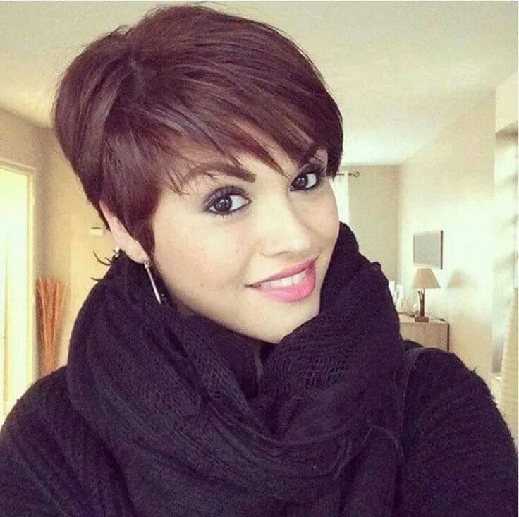 Прическа пикси фото для полных Pixie Haircuts For Women (17) * DressFitMe Womens haircuts, Pixie haircut, Short