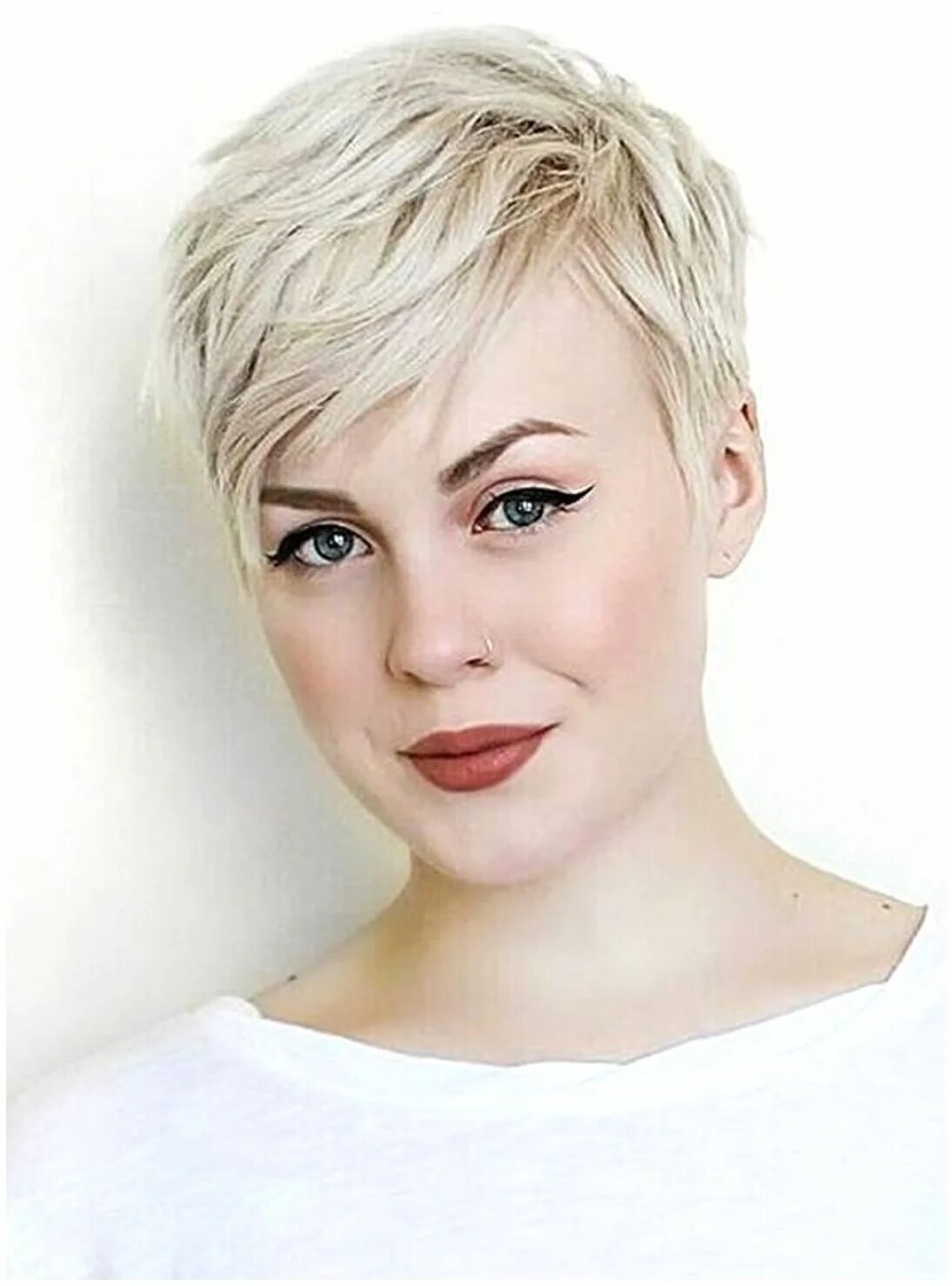 Прическа пикси короткой челкой фото Trend Short Haircuts For 2021 Short hair trends, Pixie hairstyles, Short hair st