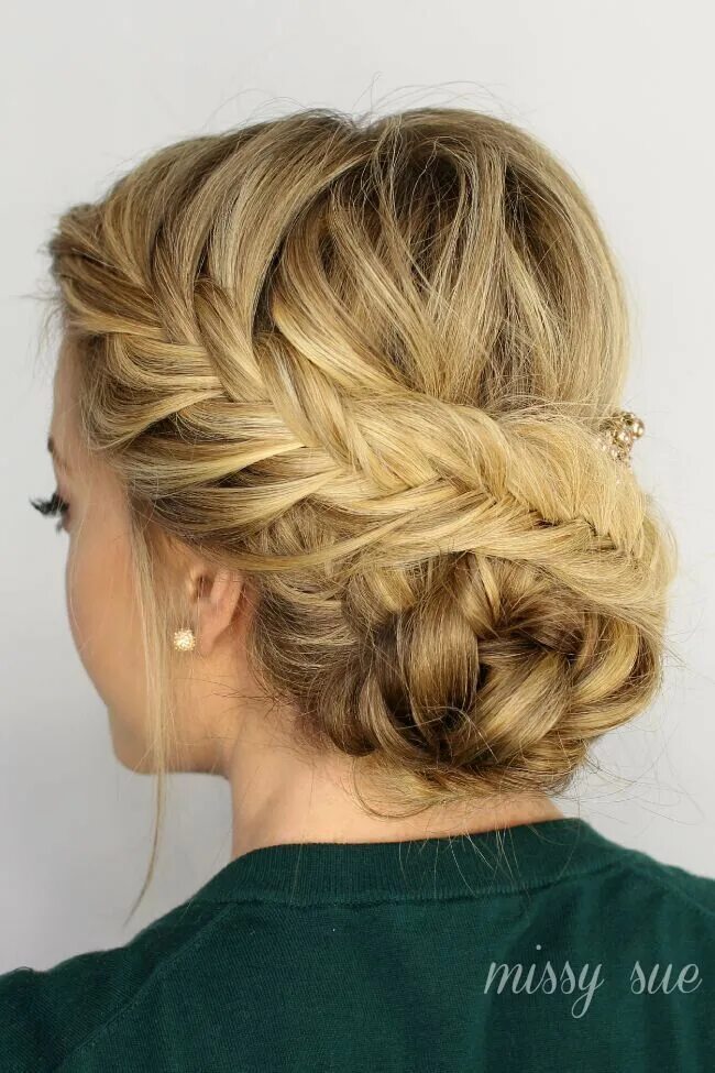 Прическа плетение на средние волосы фото Trendy and Chic Braid Updo Hairstyles