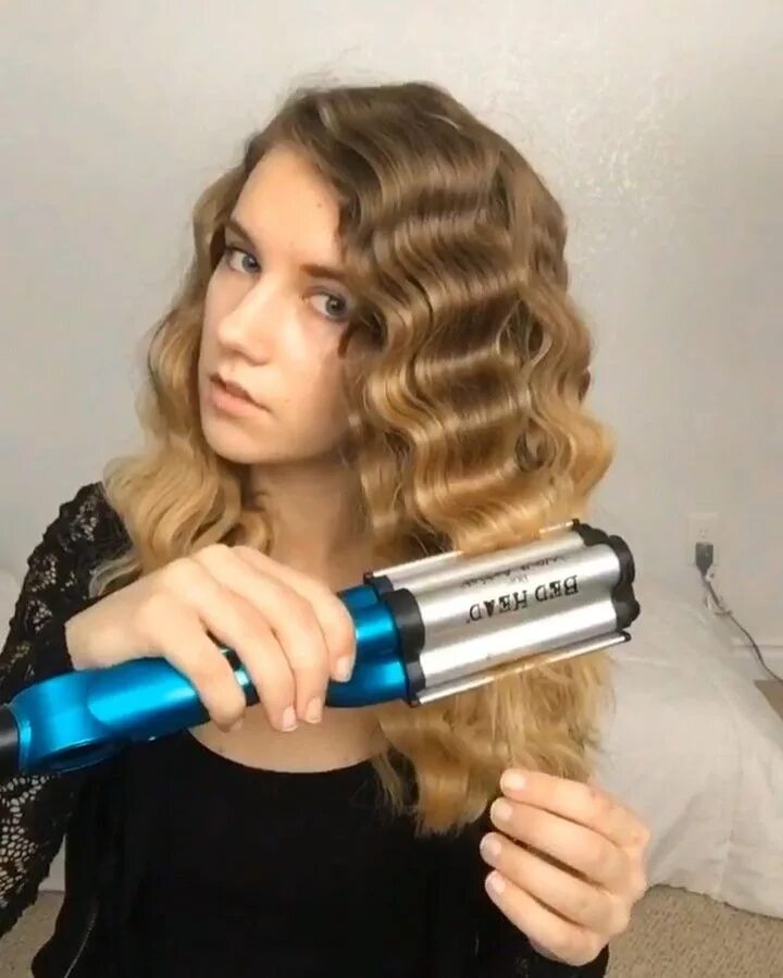 Прическа плойкой на короткие Mermaid Waves!! . Love these waves on my short hair, with the "TIGI Wave Artist"