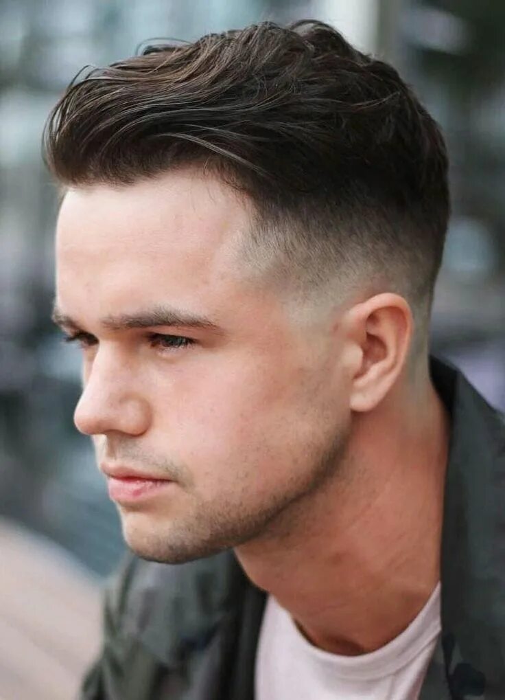 Прическа по бокам коротко сверху длинно Pin by Marcus Cropper on ✂ ️Hair styles ✂ Round face men, Haircuts for men, Hairs