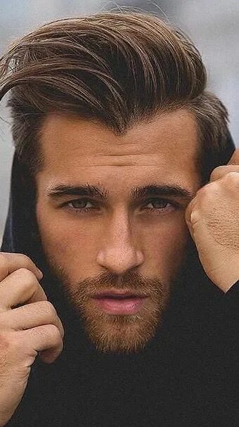 Прическа по середине волосы View the best mens hairstyles from Charlemagne Premium male grooming and beard s